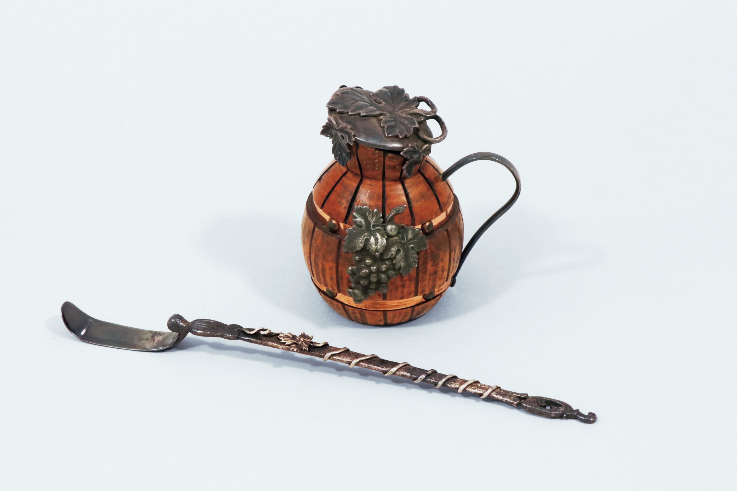 堂本印象 茶入《豊穣》、茶杓《アビニオン》昭和38年（1963）京都府立堂本印象美術館